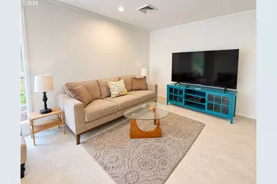 2872 Suffolk Ct, Eugene, OR 97401 - Photo 9
