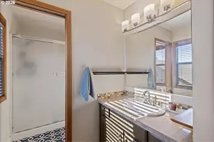 7655 Ridgewood Dr, Gladstone, OR 97027 - Photo 19