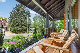 811 9th St, Hood River, OR 97031 - Photo 9