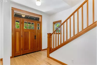 811 9th St, Hood River, OR 97031 - Photo 19