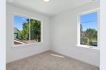 5307 SE Malden St, Portland, OR 97206 - Photo 15