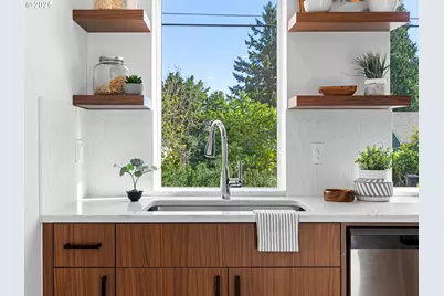 5307 SE Malden St, Portland, OR 97206 - Photo 5