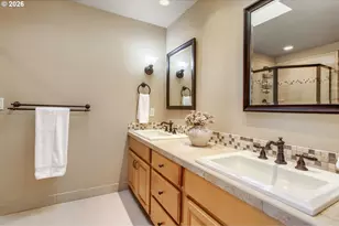 15425 SW 81st Ave, Tigard, OR 97224 - Photo 9