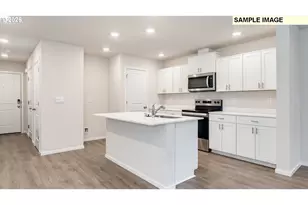 6128 NE 51st St, Vancouver, WA 98661 - Photo 3