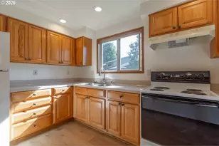 2736 Magnolia Way, Forest Grove, OR 97116 - Photo 13