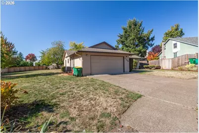 2736 Magnolia Way, Forest Grove, OR 97116 - Photo 31
