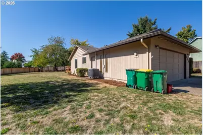2736 Magnolia Way, Forest Grove, OR 97116 - Photo 29