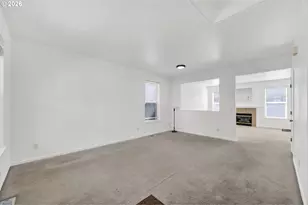 3906 Century Dr, Eugene, OR 97402 - Photo 5