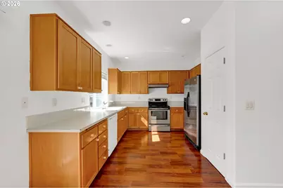 3906 Century Dr, Eugene, OR 97402 - Photo 11