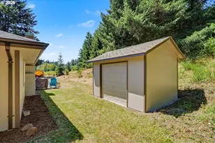 7235 Bates Rd S, Salem, OR 97306 - Photo 35