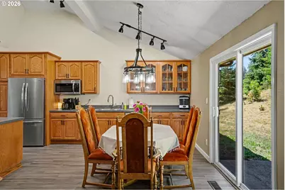 7235 Bates Rd S, Salem, OR 97306 - Photo 15