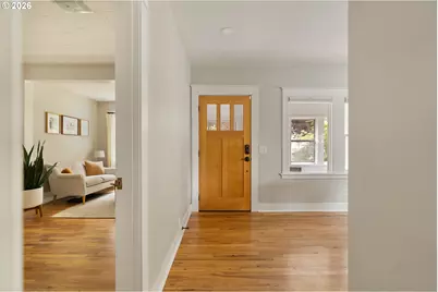 6221 SE Morrison St, Portland, OR 97215 - Photo 5