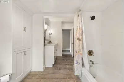 6221 SE Morrison St, Portland, OR 97215 - Photo 37