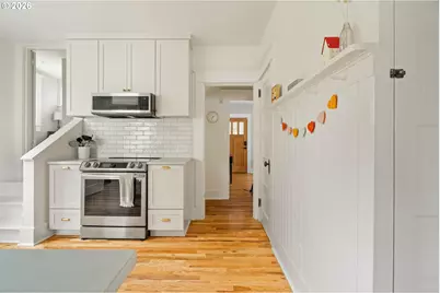 6221 SE Morrison St, Portland, OR 97215 - Photo 21