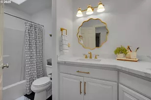 10072 SE Wyndham Way, Happy Valley, OR 97086 - Photo 33