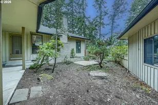 2650 Bowmont Dr, Eugene, OR 97405 - Photo 37