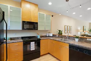 2845 SE Schiller St, Portland, OR 97202 - Photo 7