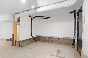 2845 SE Schiller St, Portland, OR 97202 - Photo 21