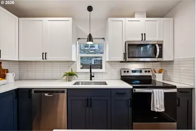 4563 NE 47th Ave #2, Portland, OR 97218 - Photo 7