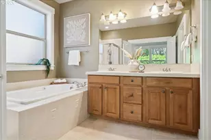 13213 SW Deergrove Ln, Portland, OR 97224 - Photo 23