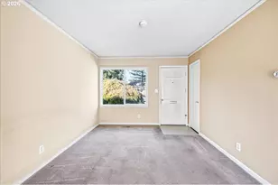 7404 NE Hassalo St, Portland, OR 97213 - Photo 11