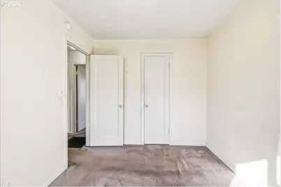7404 NE Hassalo St, Portland, OR 97213 - Photo 21