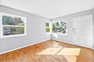 7404 NE Hassalo St, Portland, OR 97213 - Photo 5