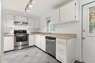 13216 NE Salmon Creek Ave, Vancouver, WA 98686 - Photo 15