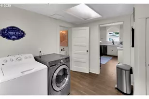 185 E Lincoln St, Woodburn, OR 97071 - Photo 21