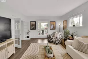 185 E Lincoln St, Woodburn, OR 97071 - Photo 9