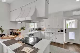 185 E Lincoln St, Woodburn, OR 97071 - Photo 19