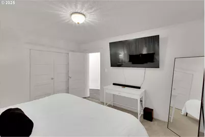 185 E Lincoln St, Woodburn, OR 97071 - Photo 27