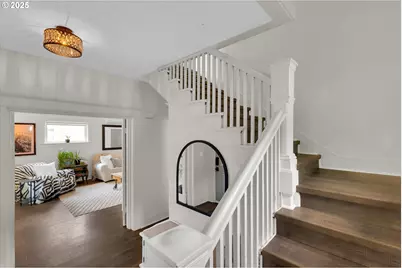 185 E Lincoln St, Woodburn, OR 97071 - Photo 25