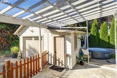 185 E Lincoln St, Woodburn, OR 97071 - Photo 35