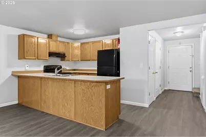 2630/32 Justine Ln, Eugene, OR 97404 - Photo 11