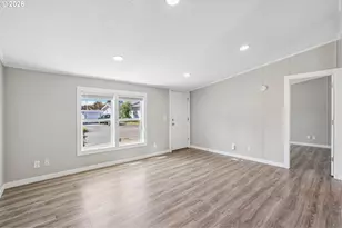 2154 Oregon St, Saint Helens, OR 97051 - Photo 7
