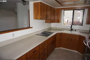 13819 NW 10th Ct, Vancouver, WA 98685 - Photo 13