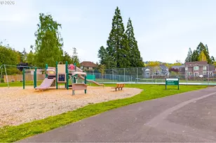 10235 NW Leahy Rd, Portland, OR 97229 - Photo 45