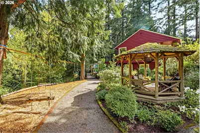 10235 NW Leahy Rd, Portland, OR 97229 - Photo 37