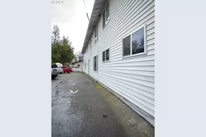 547 SW Fellows St, McMinnville, OR 97128 - Photo 11