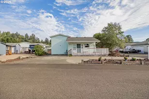 4 Creek Ln, Lakeside, OR 97449 - Photo 27