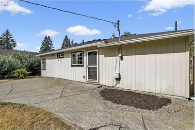 12920 SW Douglas St, Portland, OR 97225 - Photo 25