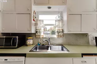 3462 Royal Ave, Eugene, OR 97402 - Photo 15