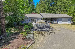 177 NE Lombardy Dr, Roseburg, OR 97470 - Photo 1