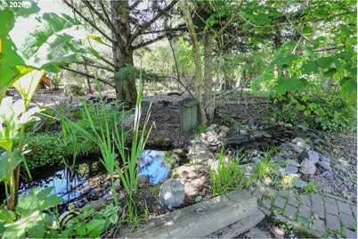 177 NE Lombardy Dr, Roseburg, OR 97470 - Photo 37