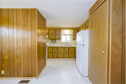 1501 SW Baker St #50, McMinnville, OR 97128 - Photo 7