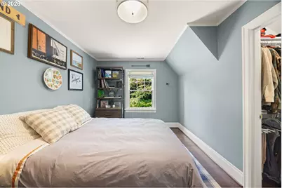4061 SW Greenleaf Dr, Portland, OR 97221 - Photo 39