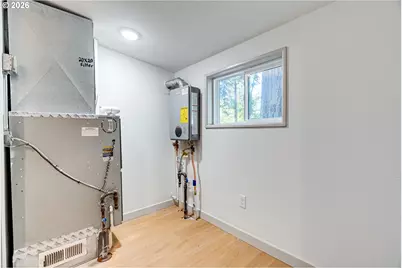 8821 SE 58th Dr, Portland, OR 97206 - Photo 25