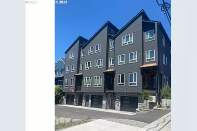304 N Bridgeton Rd, Portland, OR 97217 - Photo 1