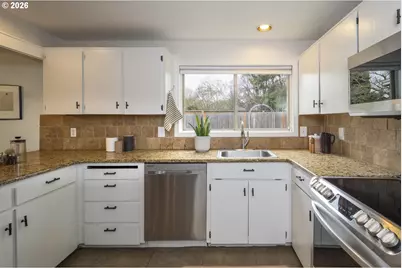 15795 SW 87th Ave, Portland, OR 97224 - Photo 13